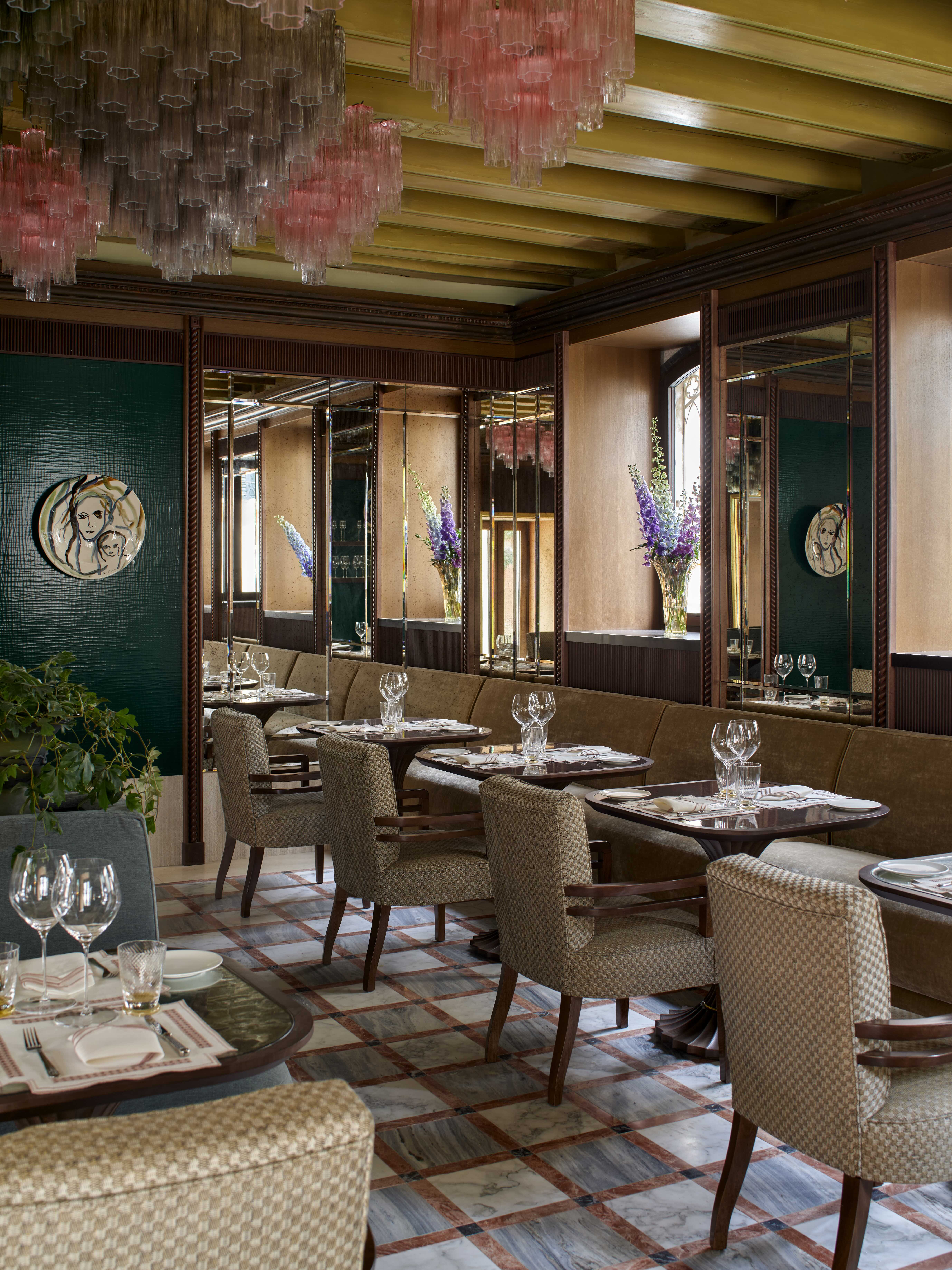 Image of Dining Venue La Casati, image courtesy of Orient Express Venezia, Giulio Ghirardi
