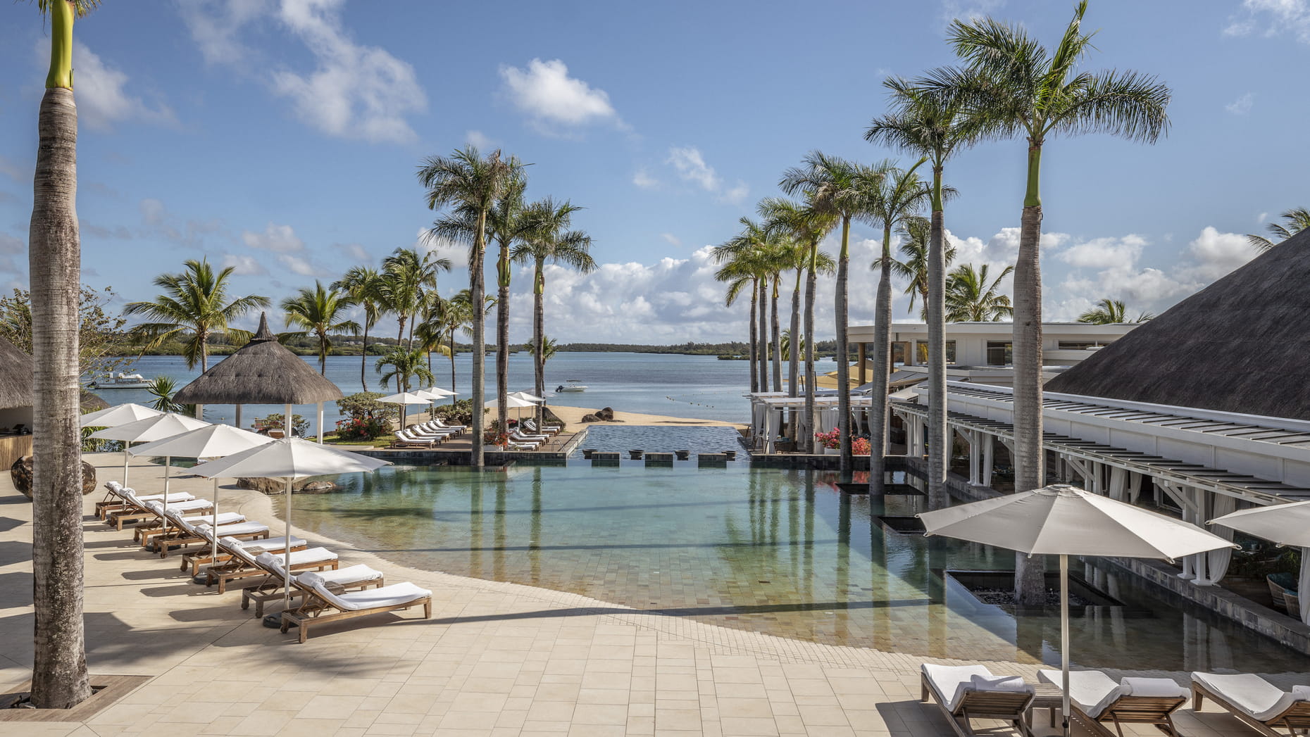 Image of the Resort Pool, image courtesy of Four Seasons Resort Mauritius at Anahita