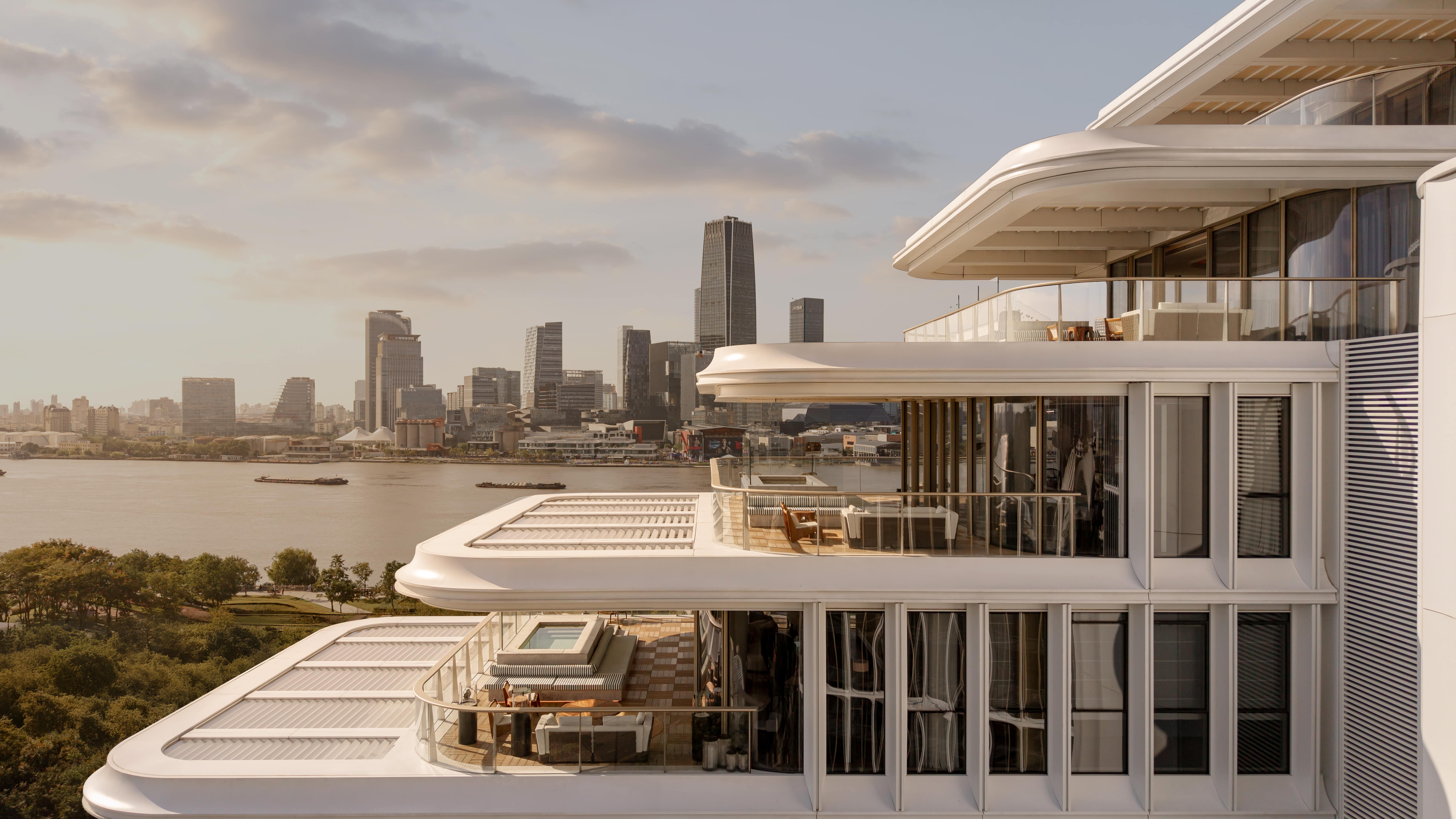 Architecture of Waldorf Astoria Shanghai Qiantan by Kohn Pedersen Fox