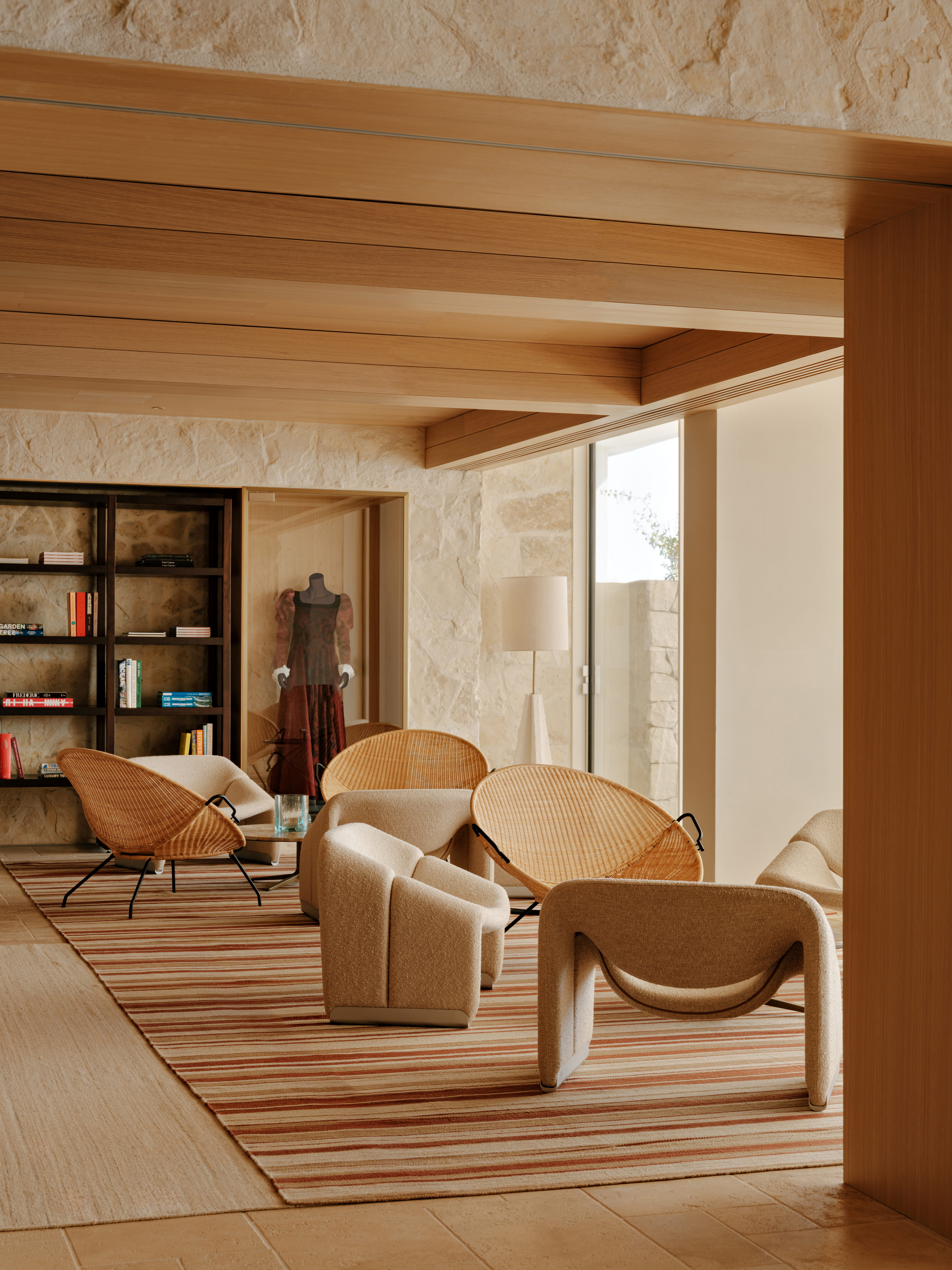 image of Interiors by Studio Arthur Casas, image courtesy of Fran Parente