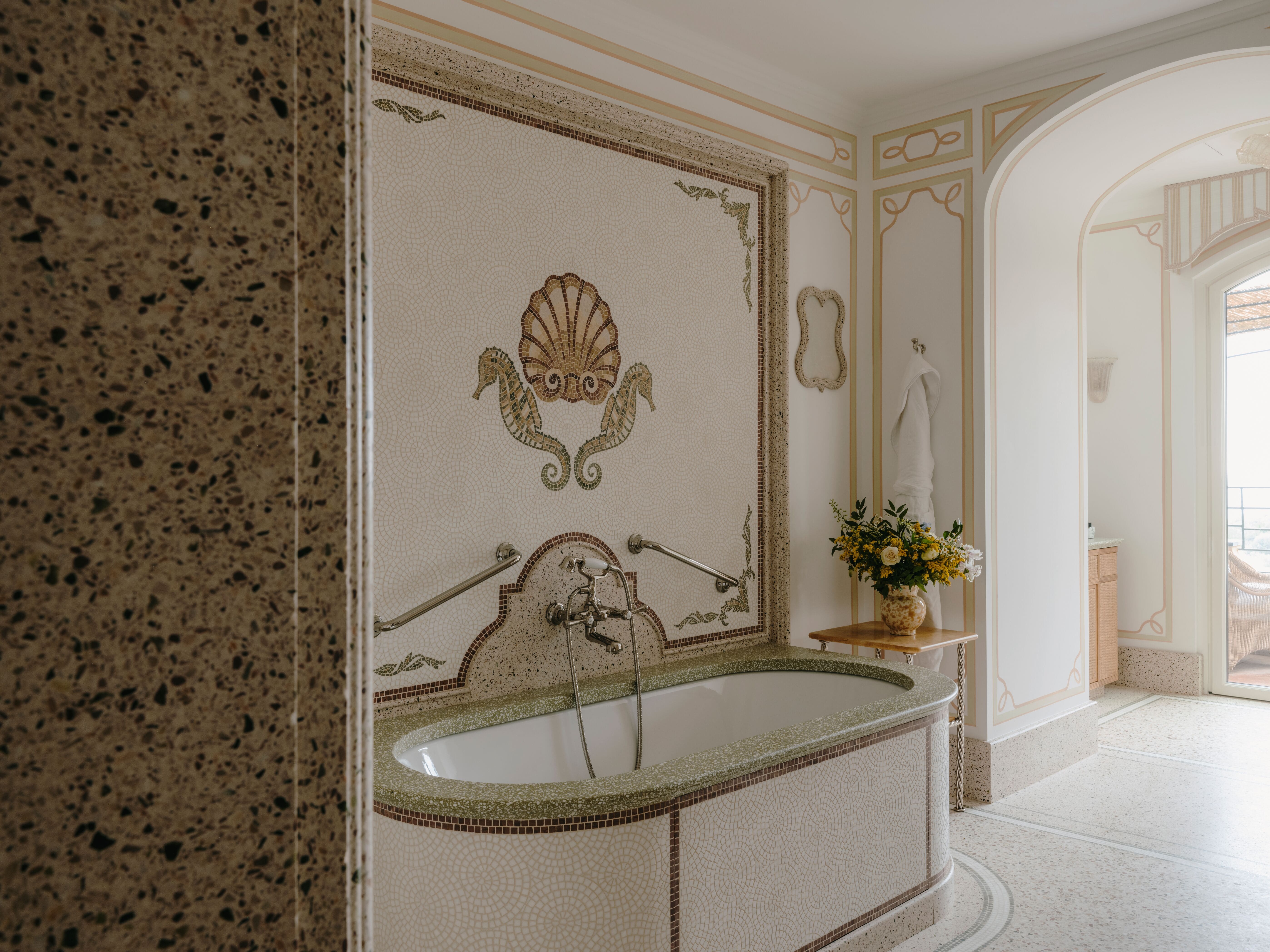 Image of Splendido Junior Suite Bathroom by Salva Lopes