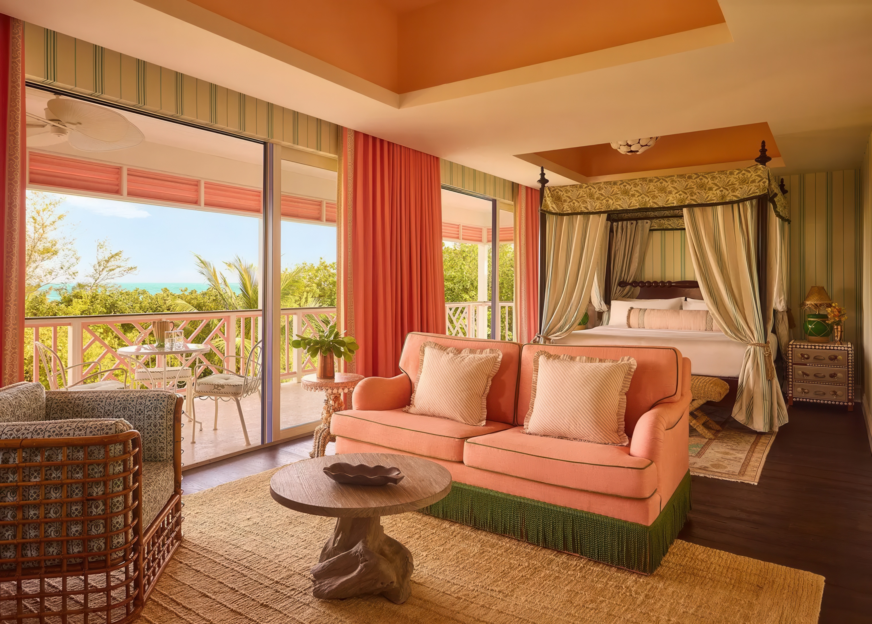 Image of Brett's Home Bedroom, image courtesy of Coral Sands Inn & Cottages