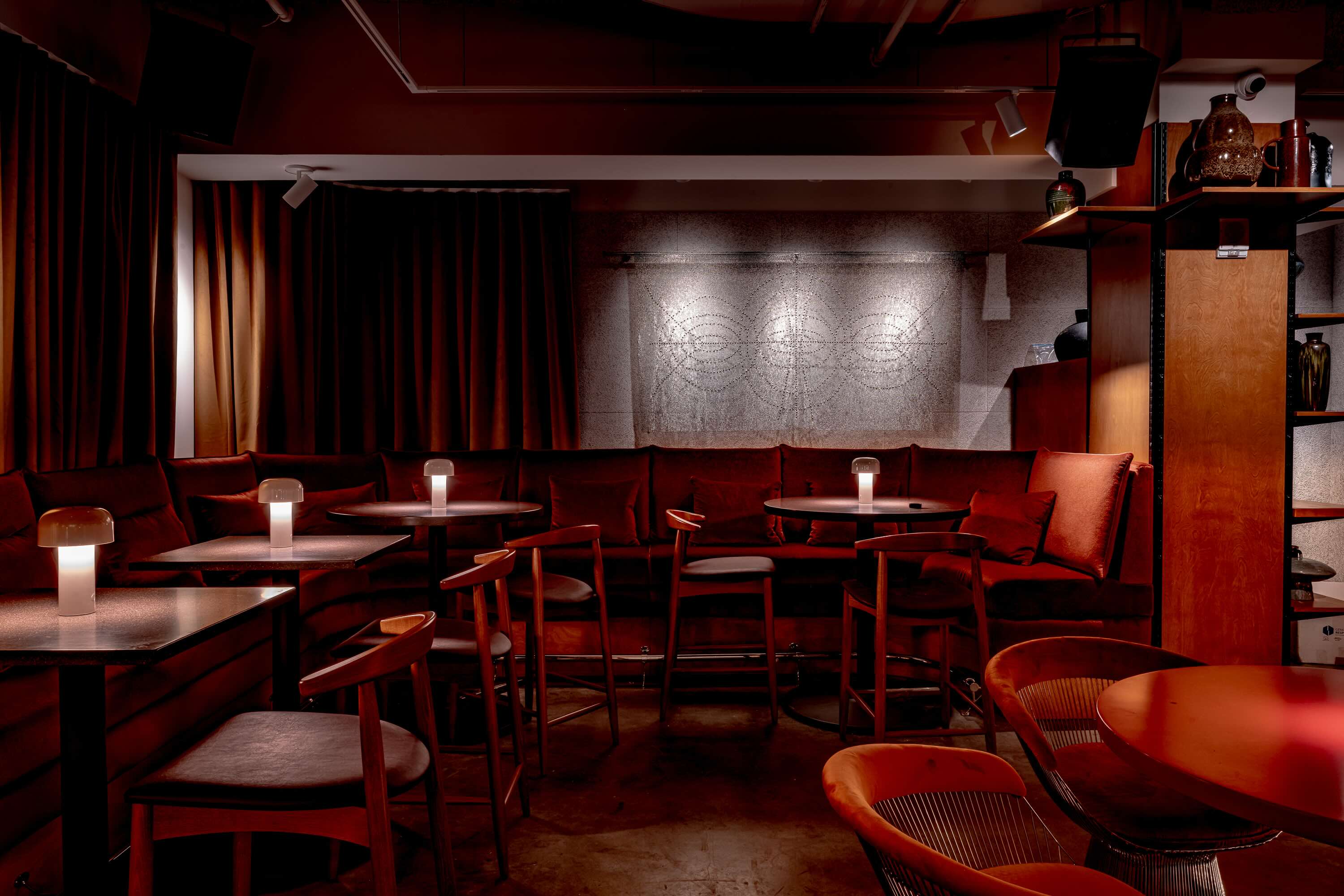 Mr. Lyan opens his first permanent New York bar
