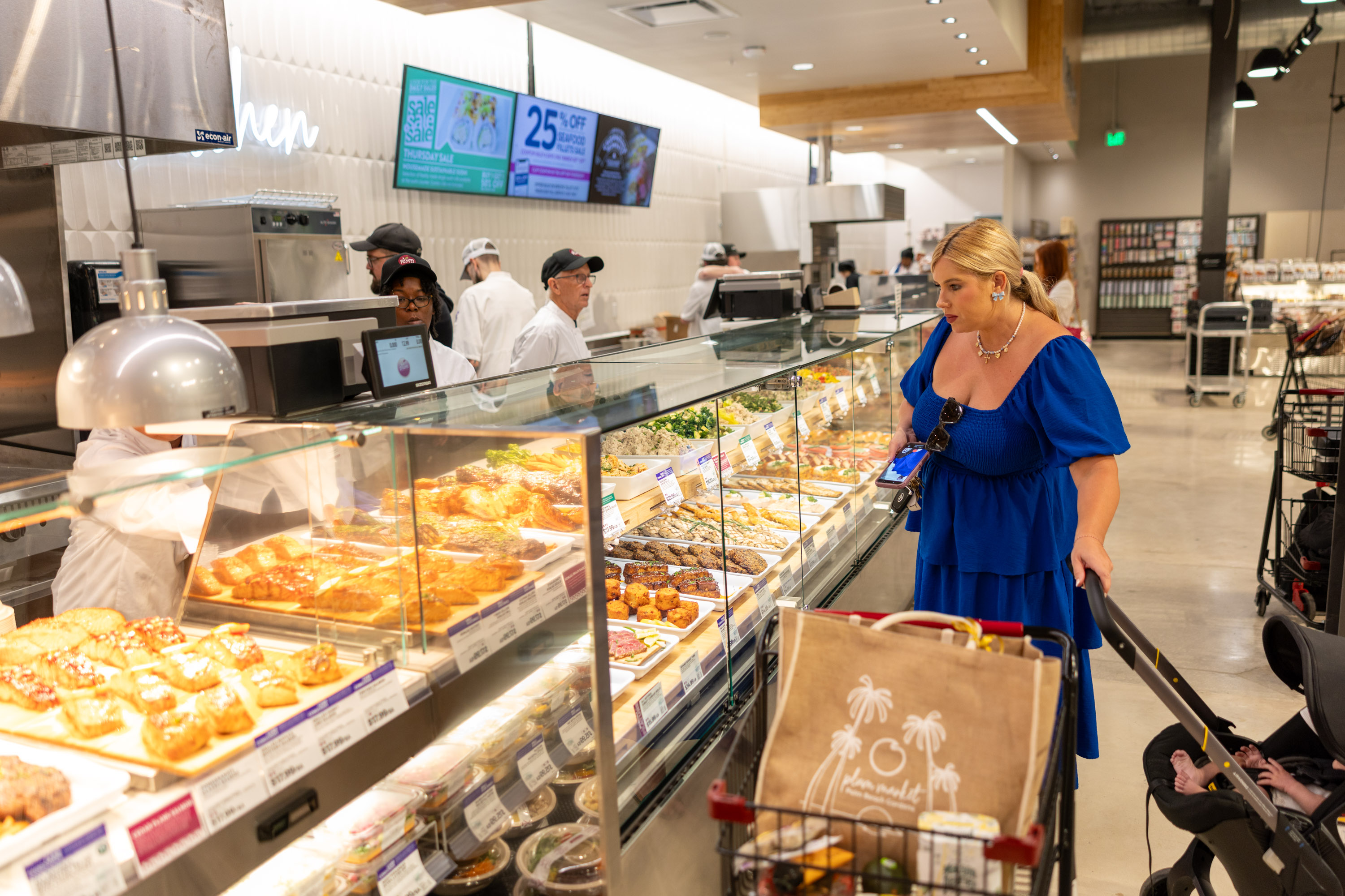 Plum Market, a chef-driven, organic grocer, opens in Palm Beach Gardens