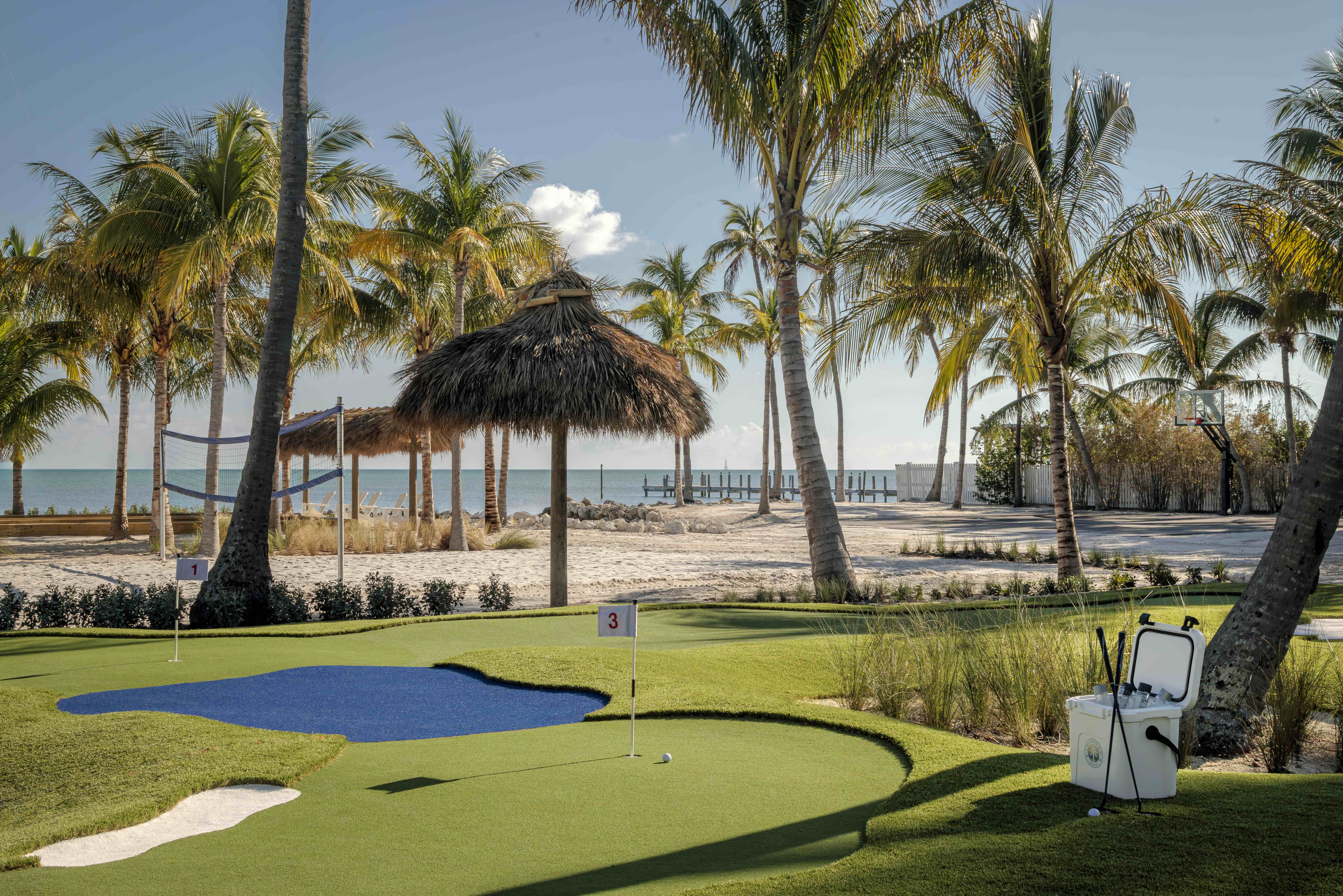 Image: Islander Resort, Kris Tamburello Studios