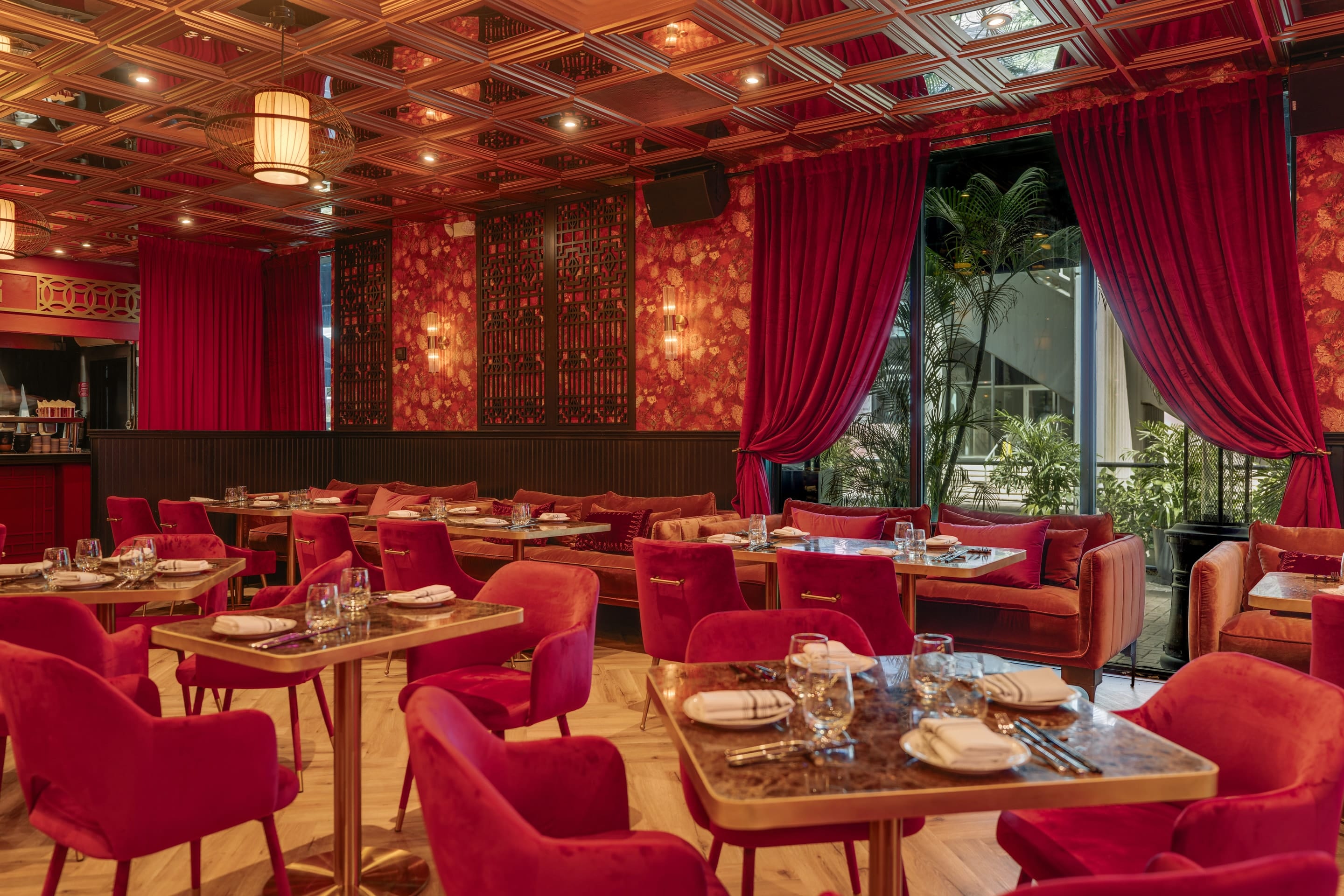 From the creators behind Paperfish, Salty Flame ignites Brickell's culinary scene