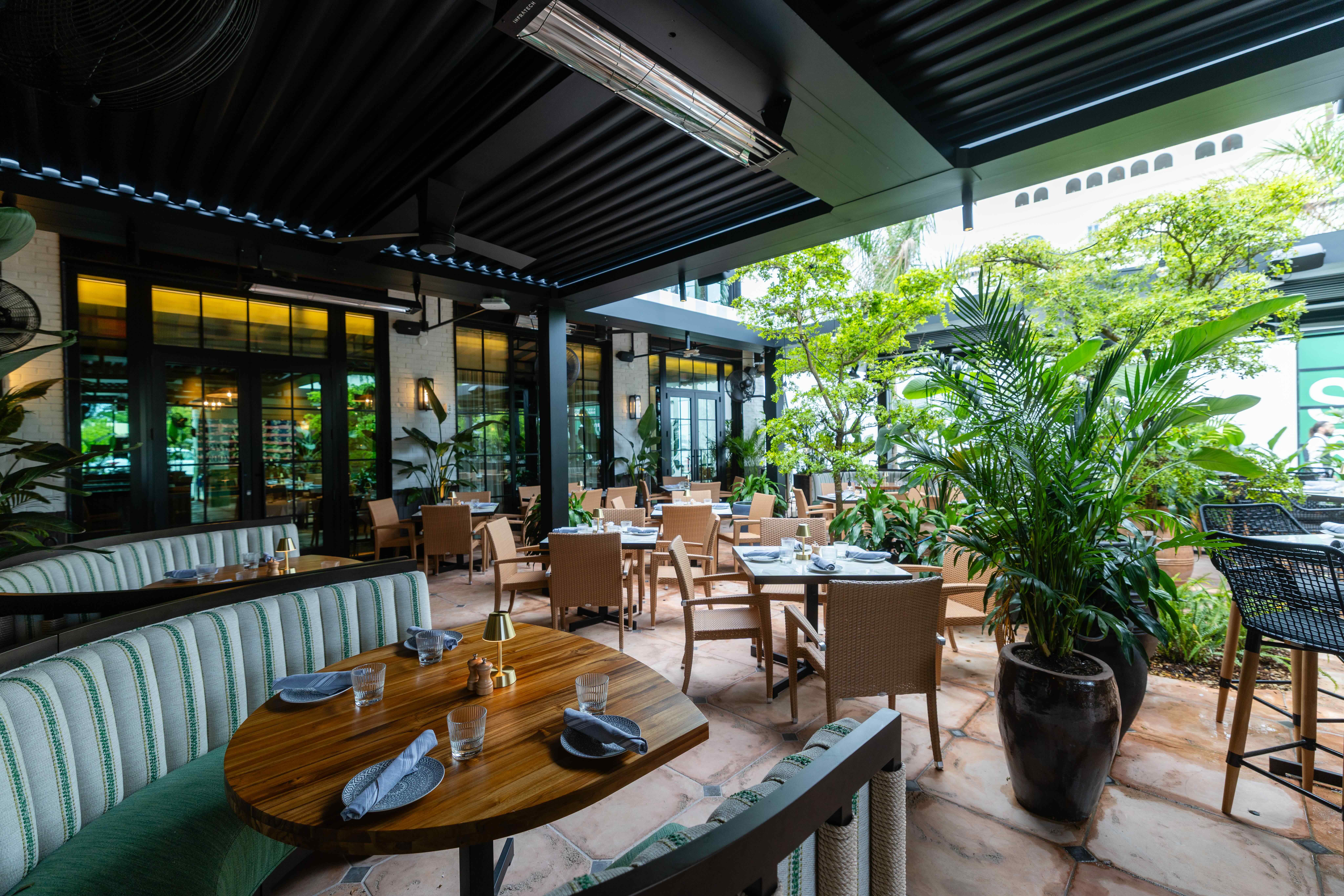Cameron Mitchell’s Del Mar debuts in the Nora District