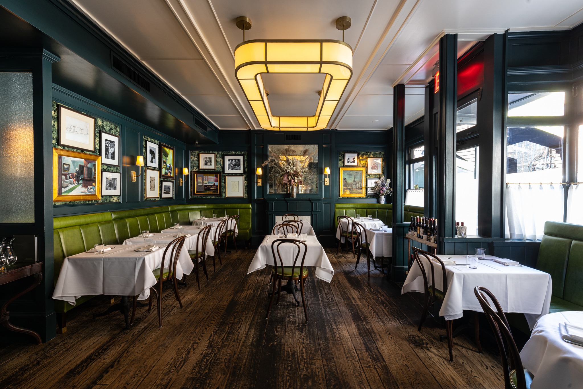 The soul of old New York lives on in the West Village’s Jack & Charlie’s No. 118