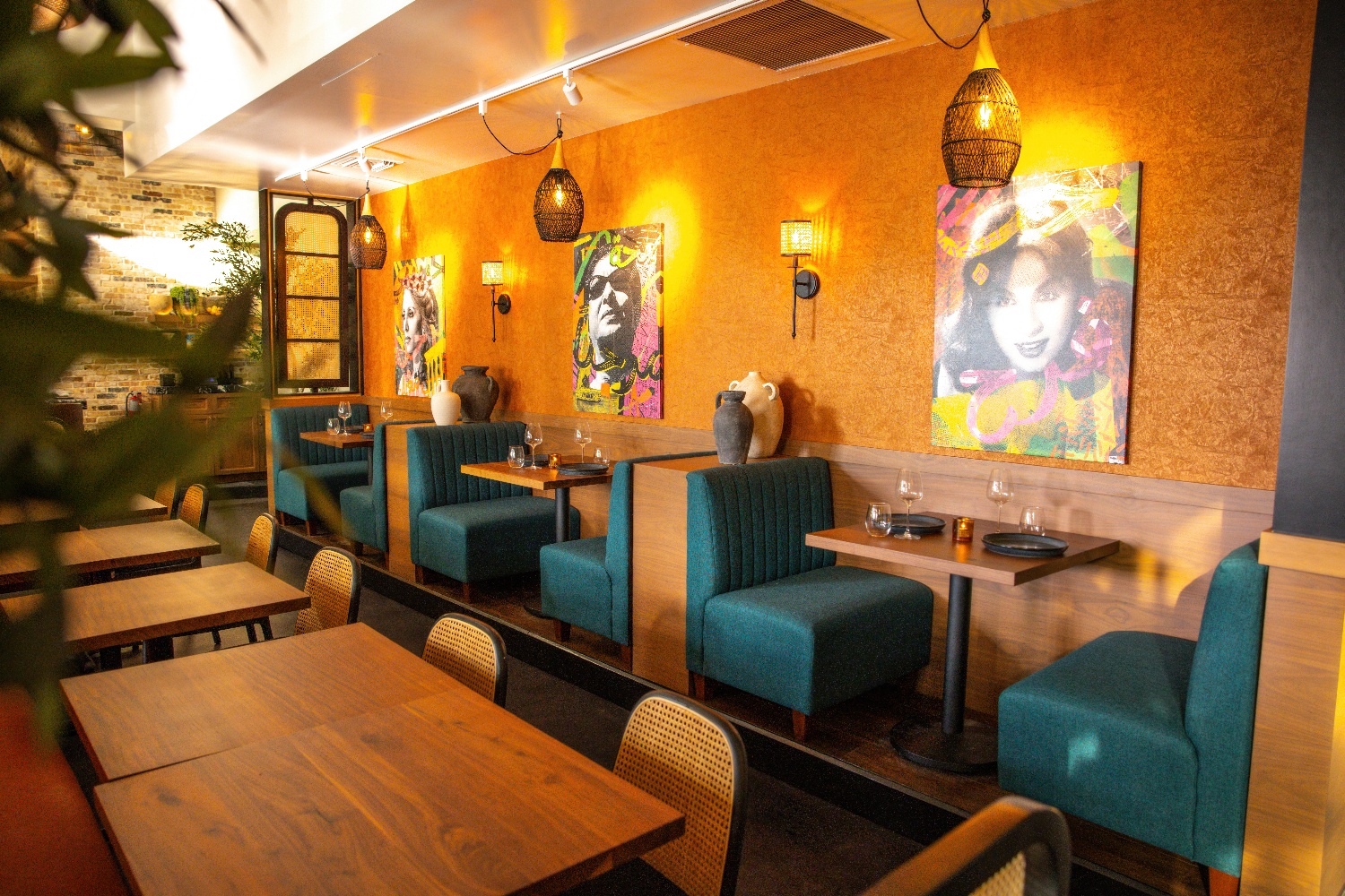 Amar Mediterranean Kitchen & Bar opens new Delray Beach location with bar and brunch