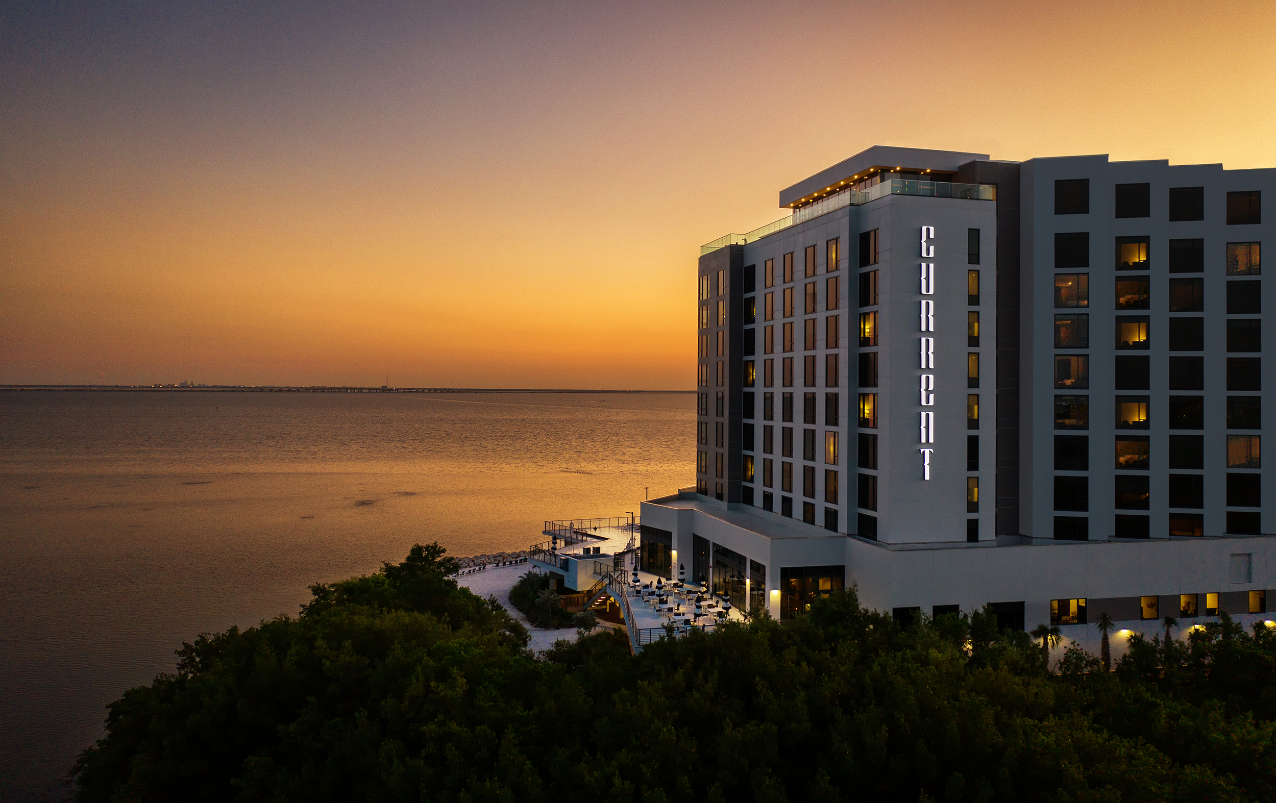 Discover The CURRENT, a waterfront hideaway in America’s most desirable city