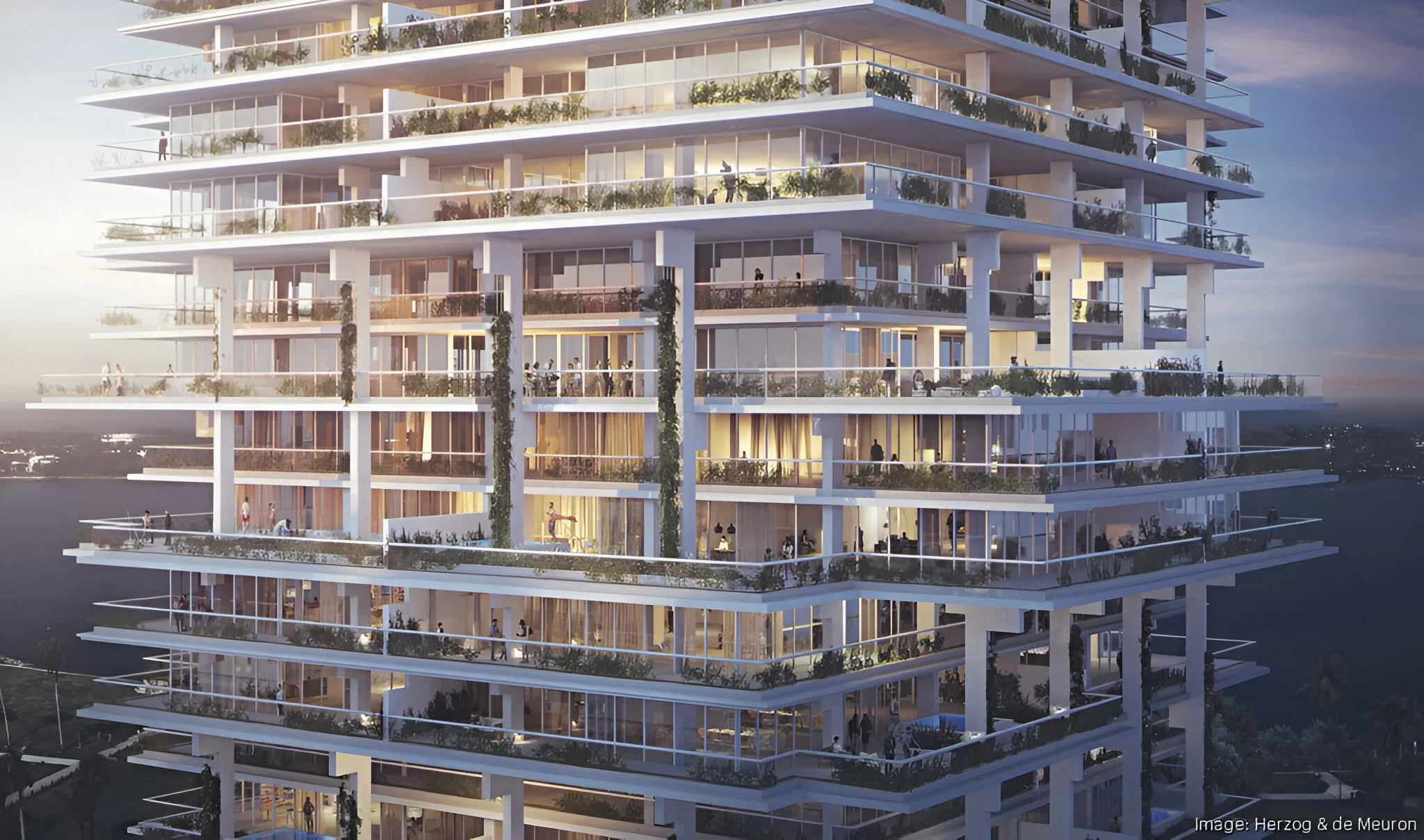 Palm Beach billionaire Jeff Greene is seeking approval for two luxury towers across from Currie Park